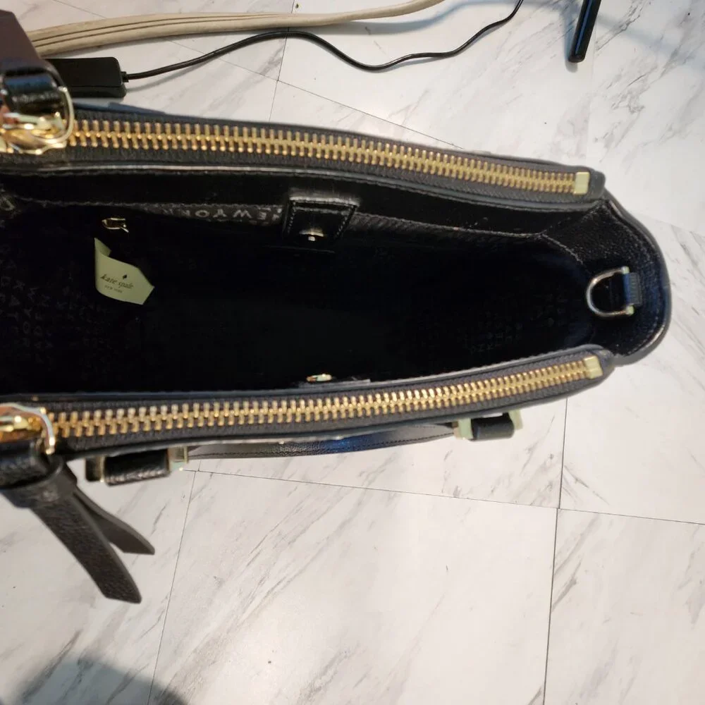 Like New Kate Spade Patterson Drive Black Leather Crossbody Bag Purse